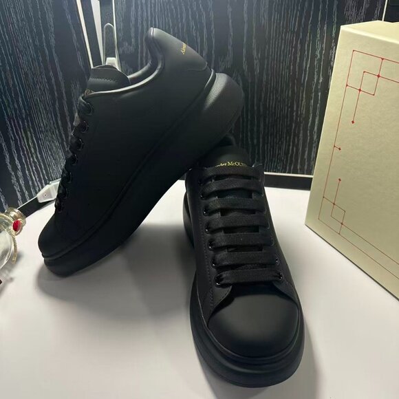Alexander McQueen Black Leather Sneakers - Picture 6 of 7
